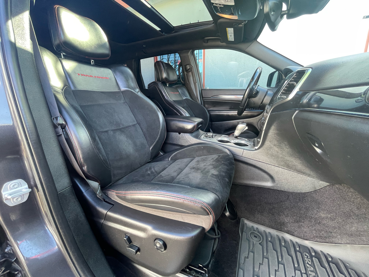 Jeep Grand Cherokee Trailhawk 4WD 2017 Jeep Grand Cherokee Trailhawk 4WD 2017
