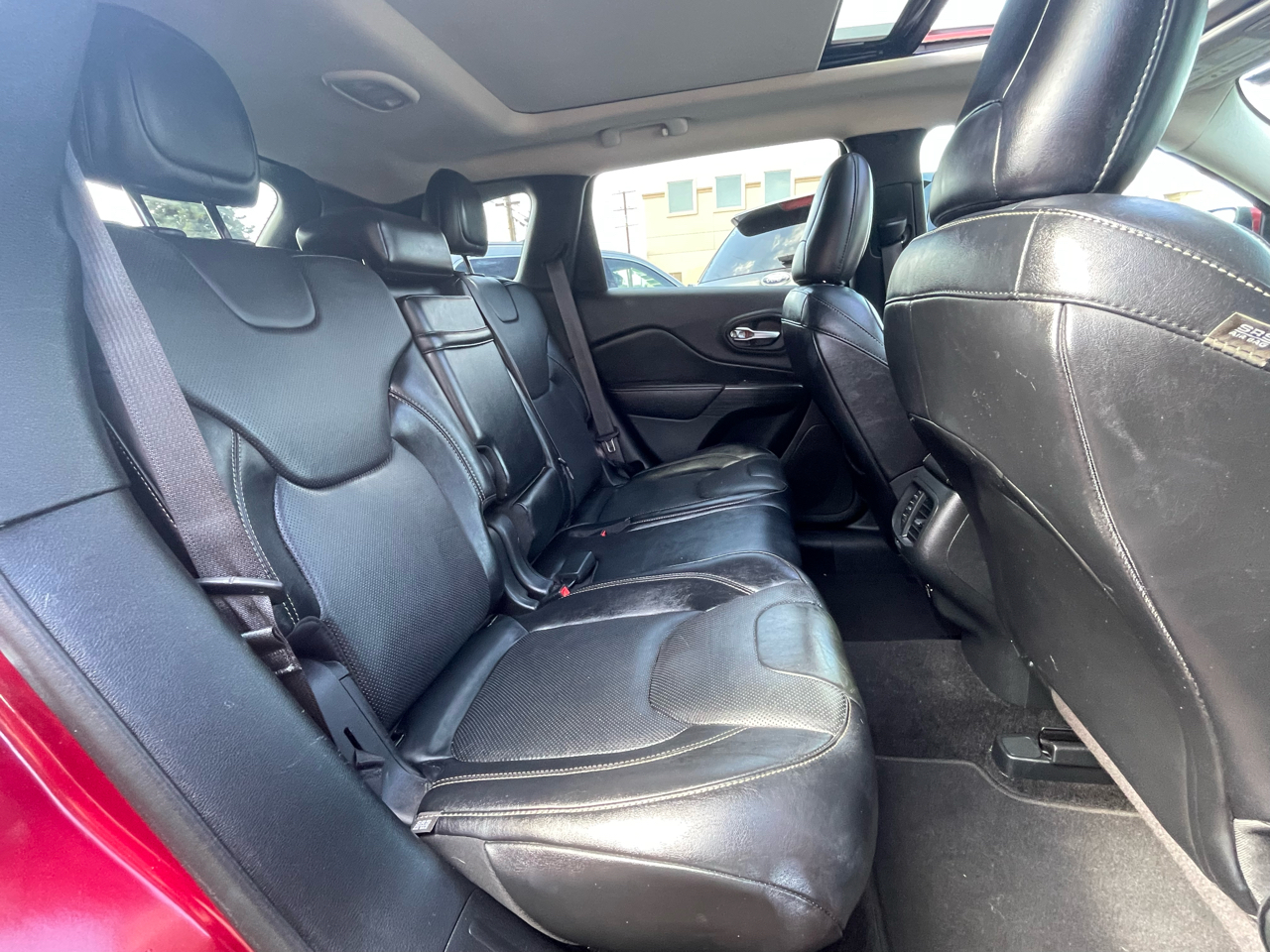 Jeep Cherokee Limited FWD 2015 Jeep Cherokee Limited FWD 2015