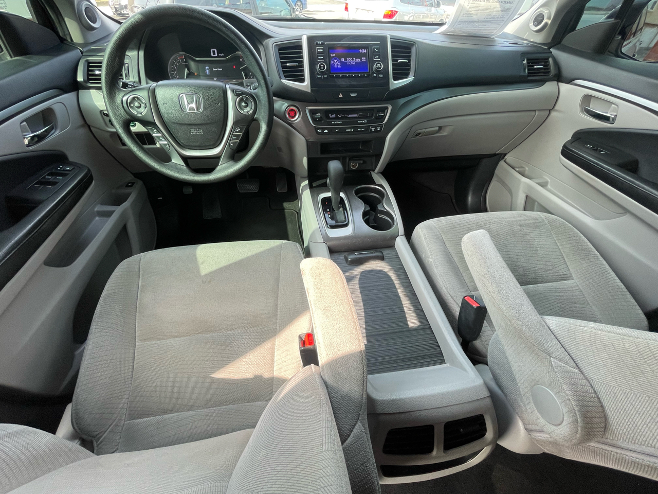 Honda Pilot LX 2WD 2017 Honda Pilot LX 2WD 2017