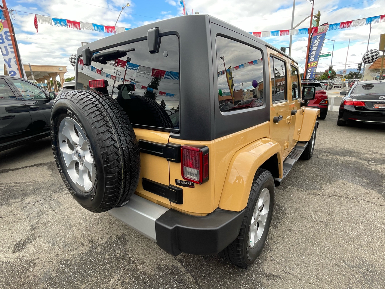 Jeep Wrangler Unlimited Sahara 4WD 2014