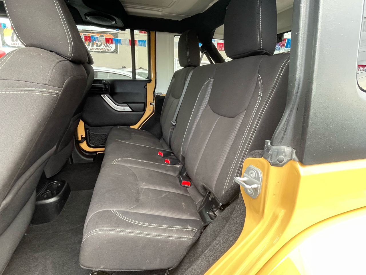 Jeep Wrangler Unlimited Sahara 4WD 2014