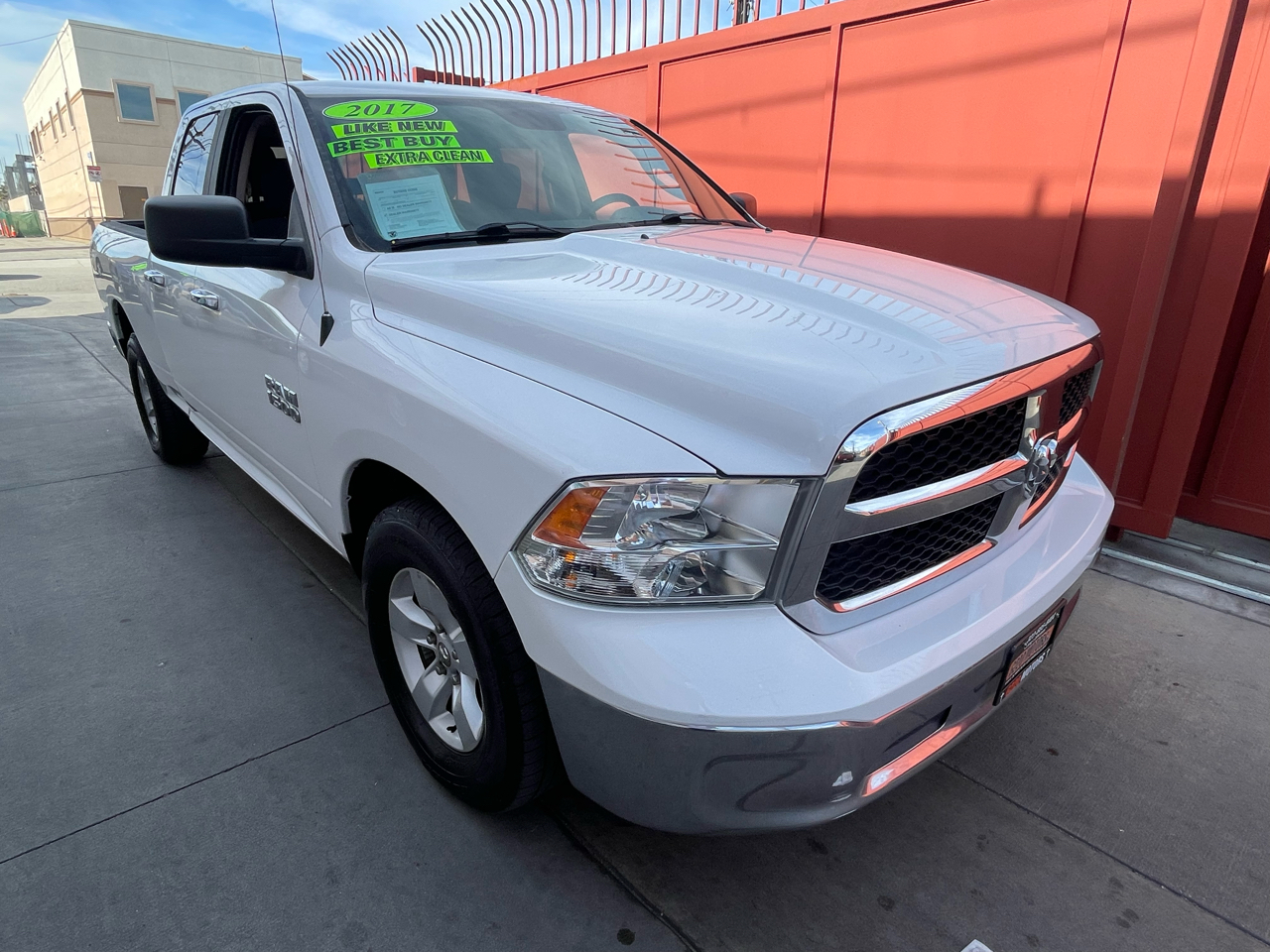 RAM 1500 SLT Quad Cab 2WD 2017