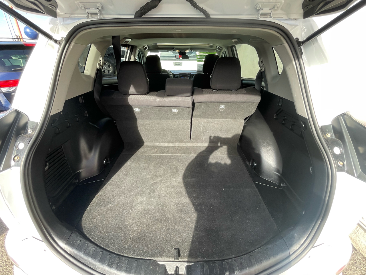 Toyota RAV4 XLE FWD 2018