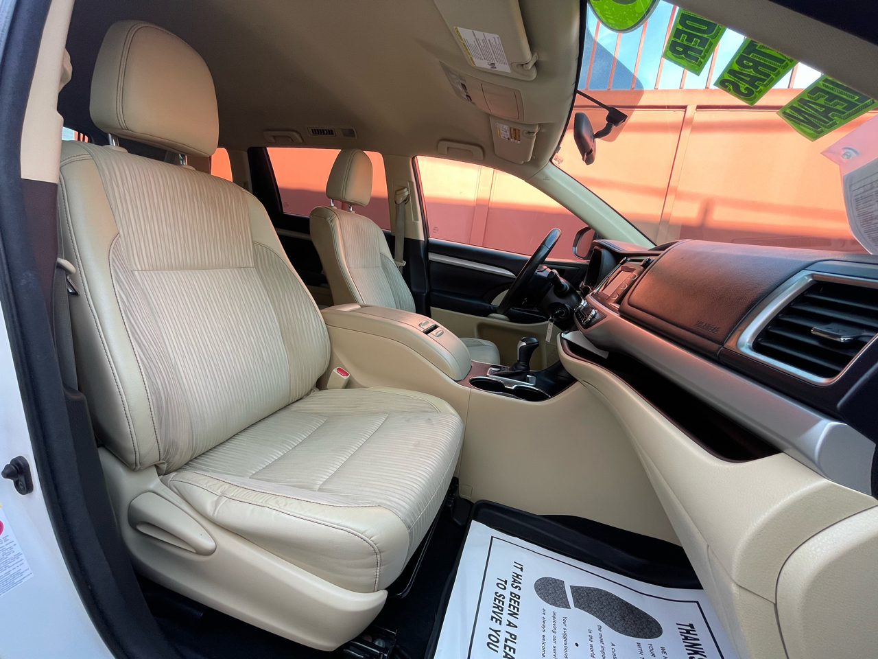 Toyota Highlander LE FWD V6 2015