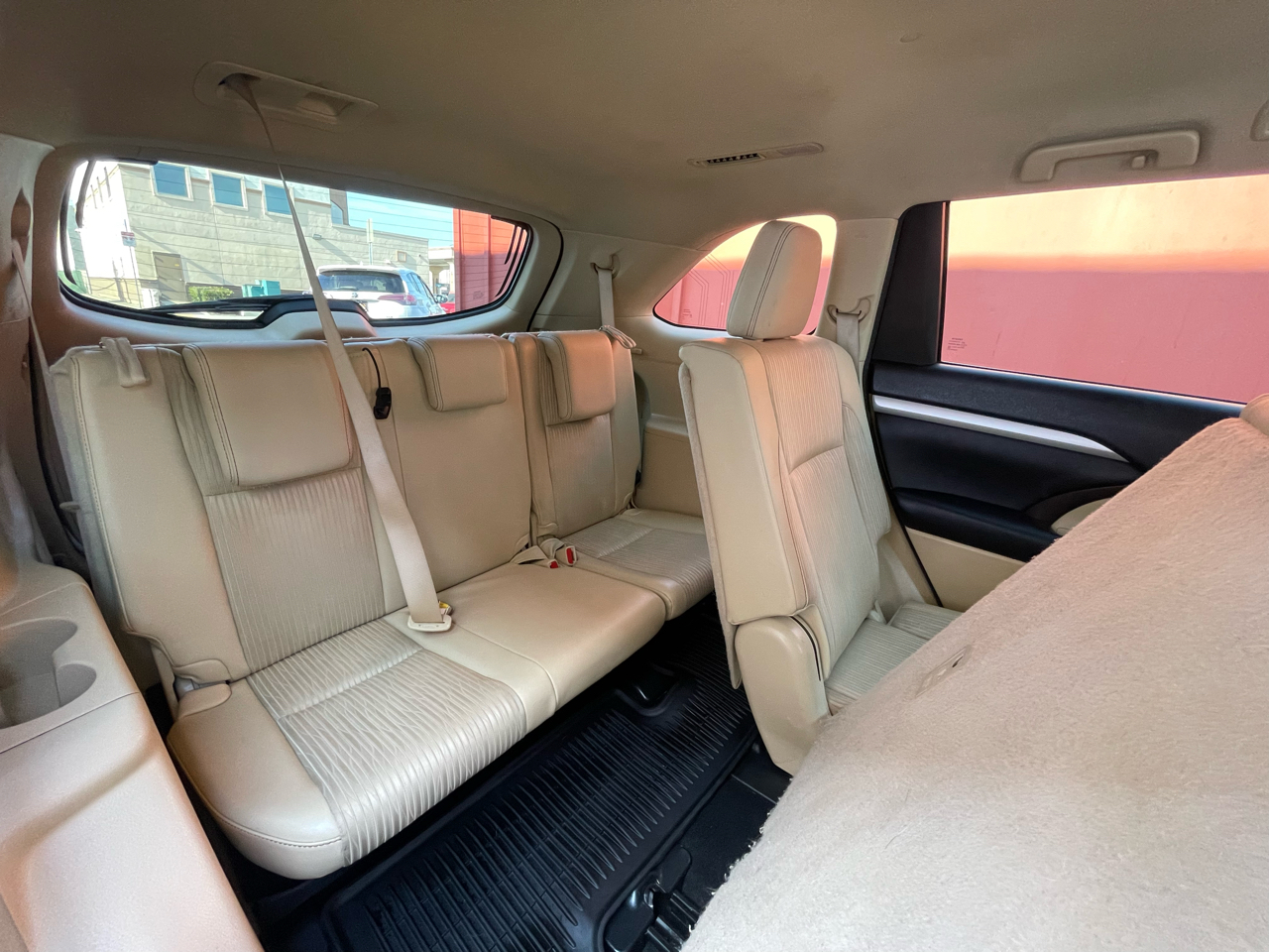 Toyota Highlander LE FWD V6 2015