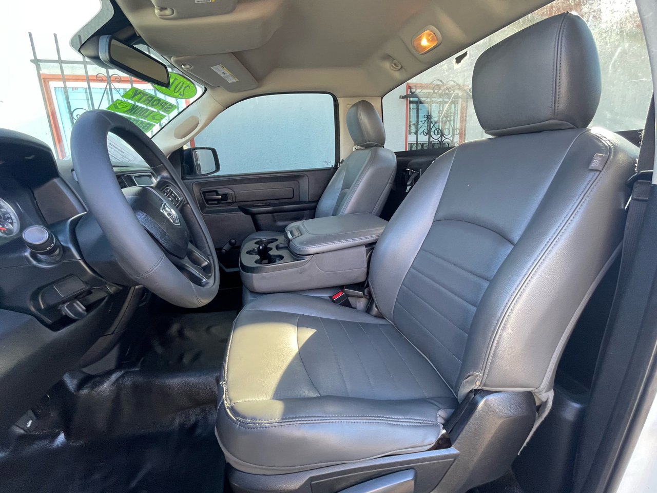 RAM 1500 Tradesman Regular Cab SWB 2WD 2018