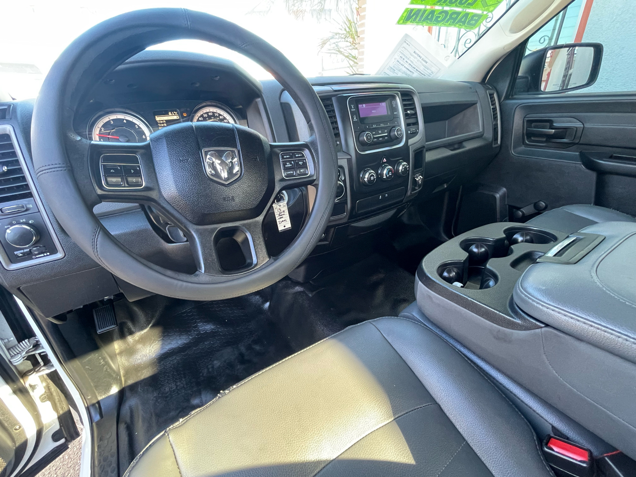 RAM 1500 Tradesman Regular Cab SWB 2WD 2018