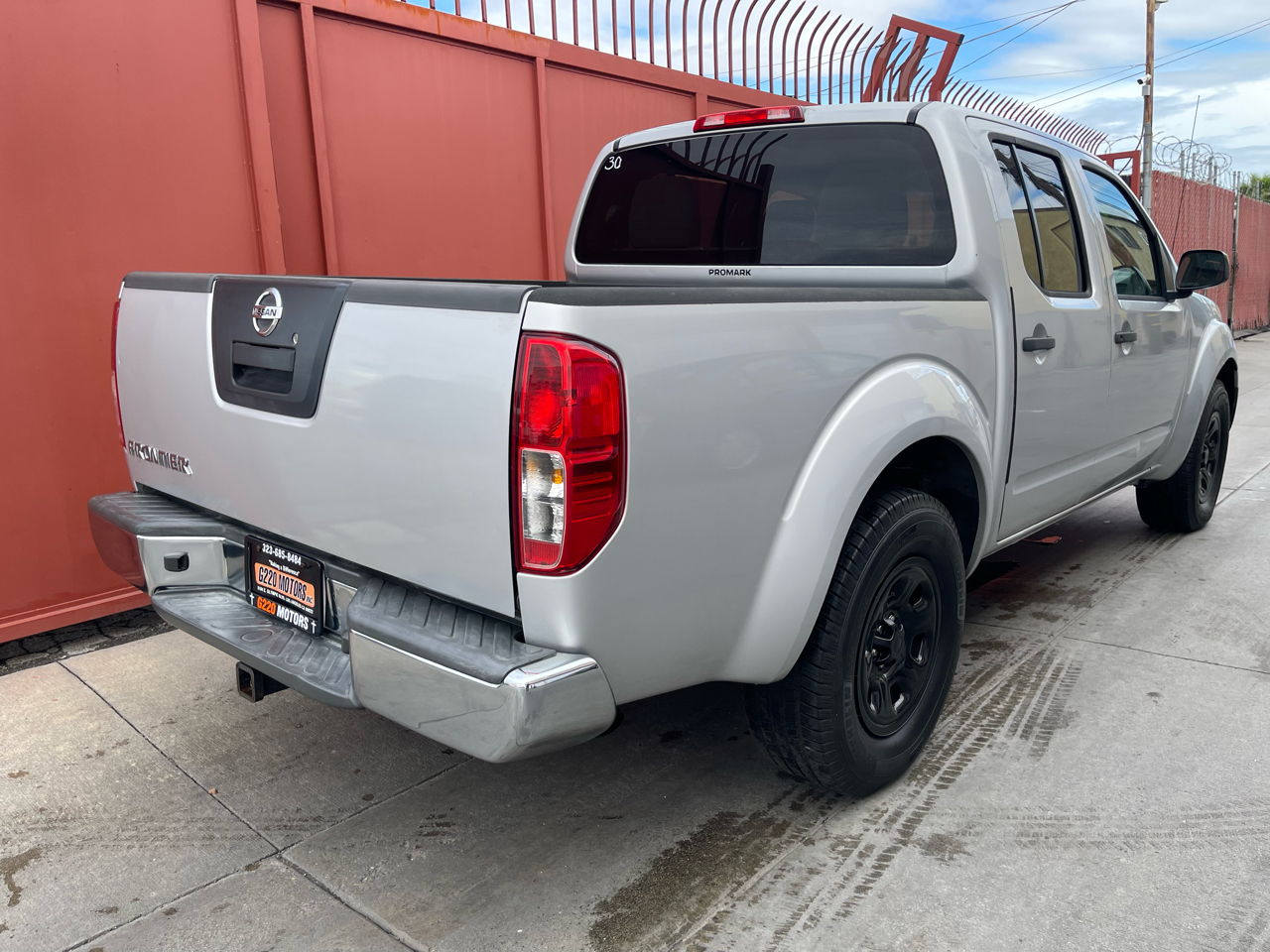 Nissan Frontier S Crew Cab 2WD 2012