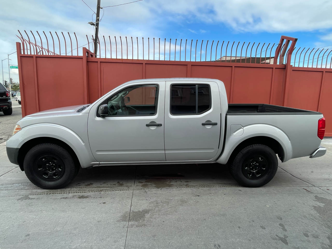 Nissan Frontier S Crew Cab 2WD 2012