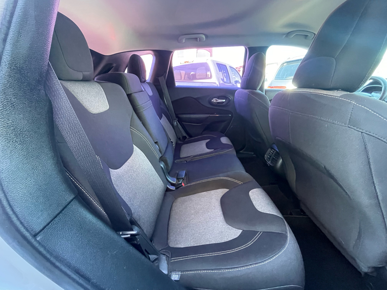 Jeep Cherokee Sport FWD 2015