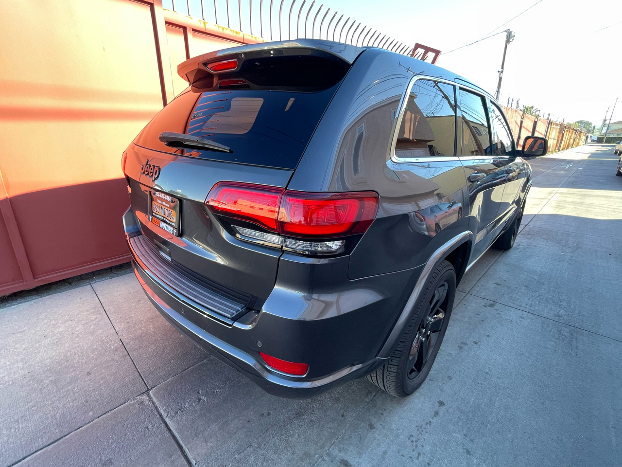 Jeep Grand Cherokee Laredo 2WD 2015