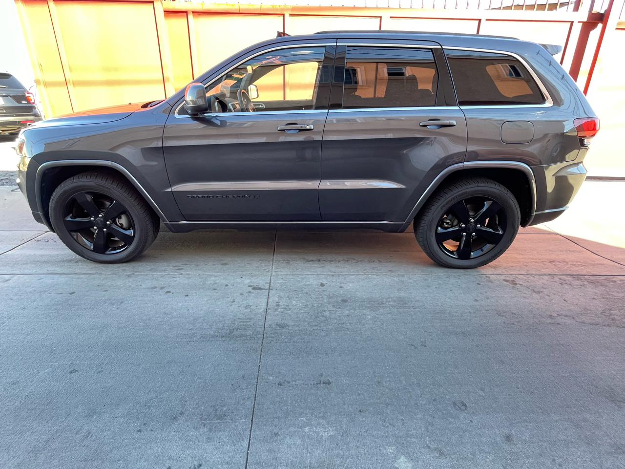 Jeep Grand Cherokee Laredo 2WD 2015