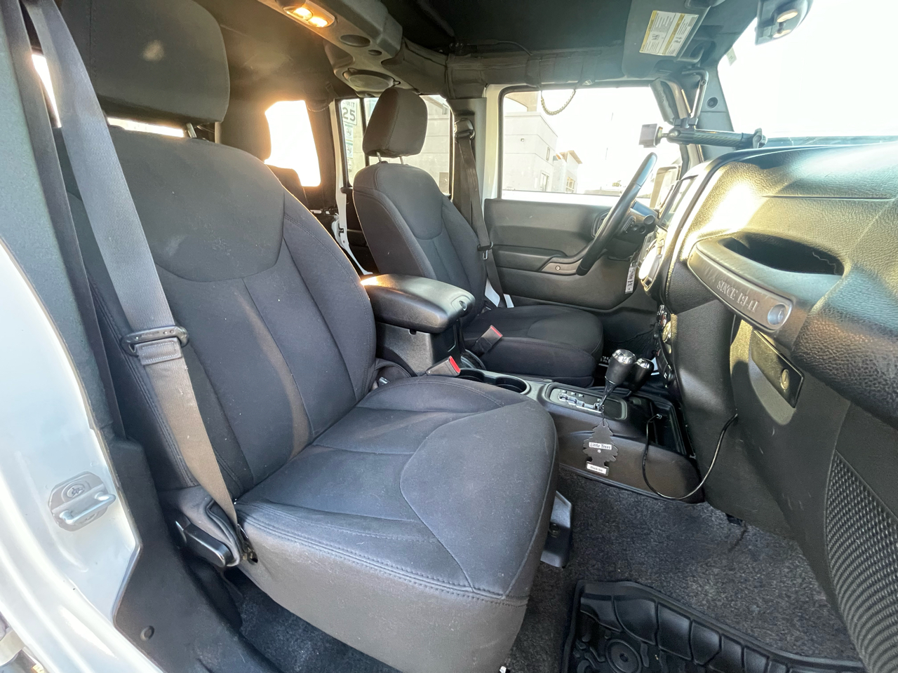 Jeep Wrangler Unlimited Sport 4WD 2014