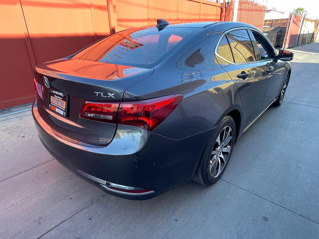Acura TLX 8-Spd DCT 2015