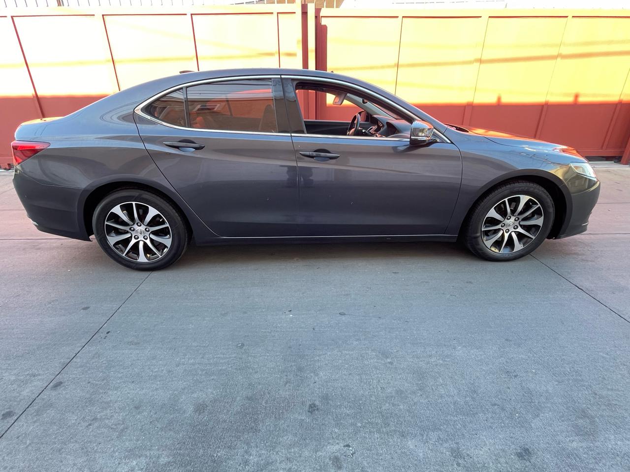 Acura TLX 8-Spd DCT 2015