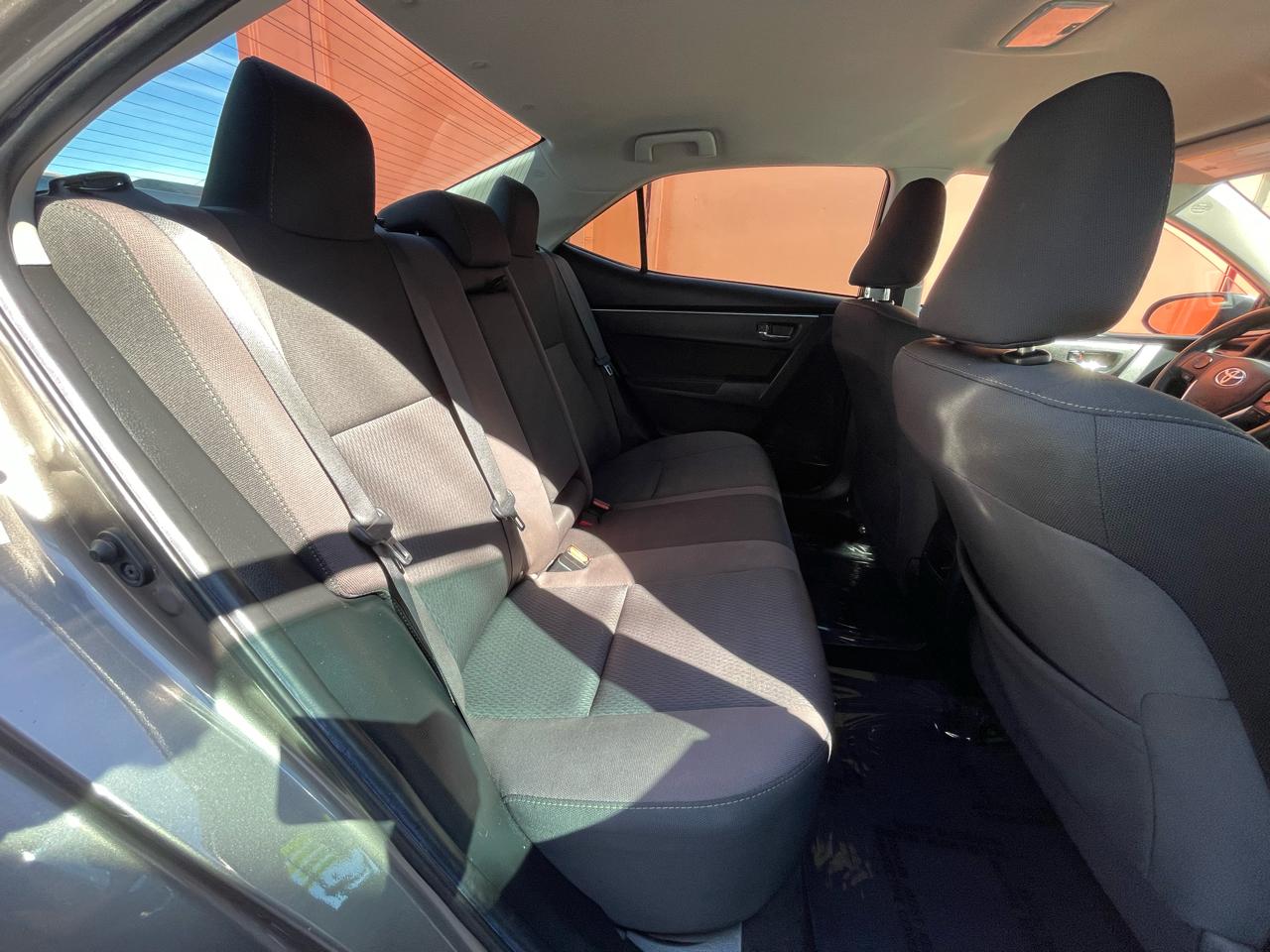 Toyota Corolla LE 4D Sedan 2018