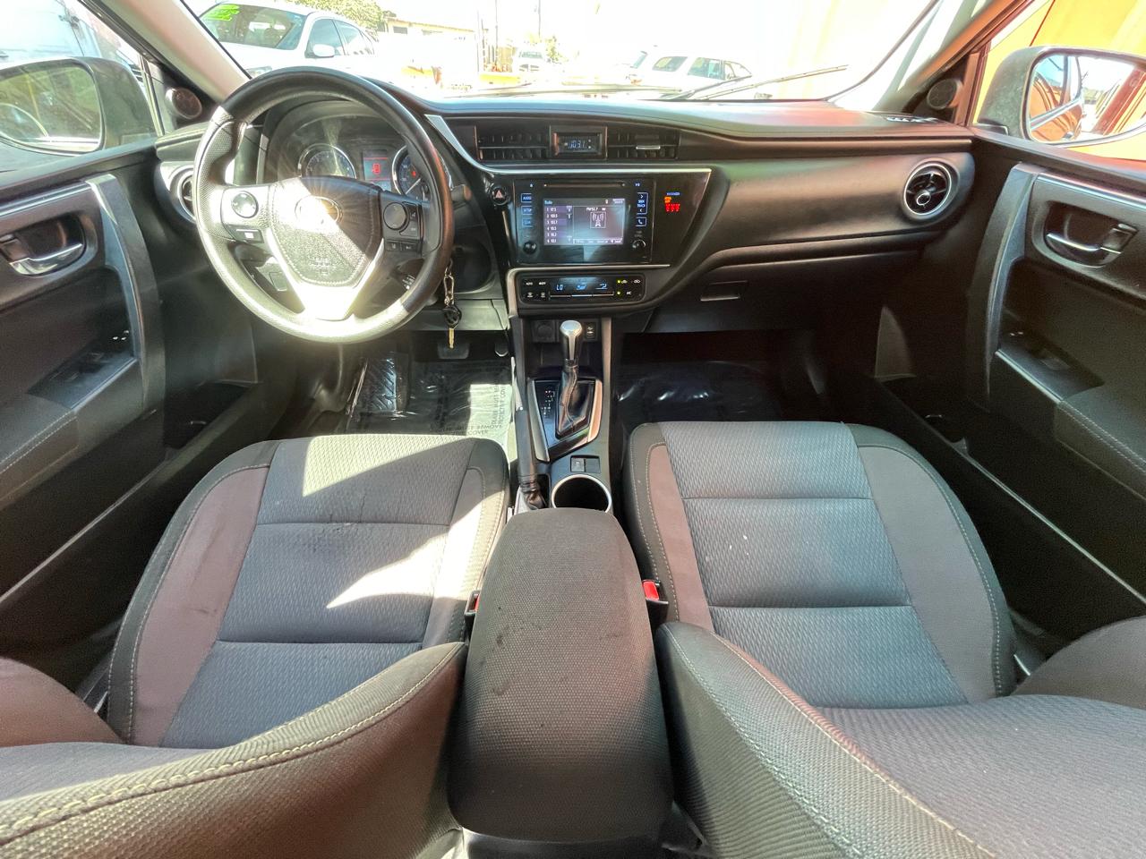 Toyota Corolla LE 4D Sedan 2018