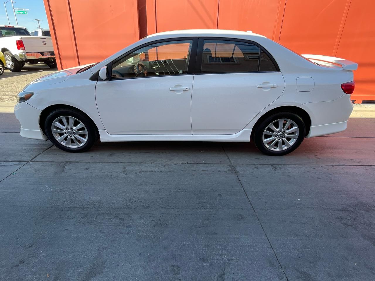 Toyota Corolla S 4-Speed AT 2009