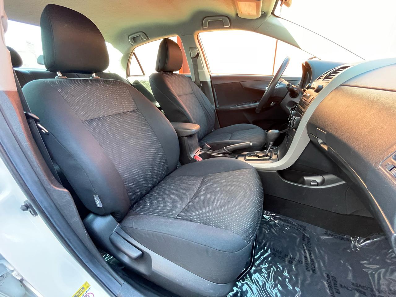 Toyota Corolla S 4-Speed AT 2009