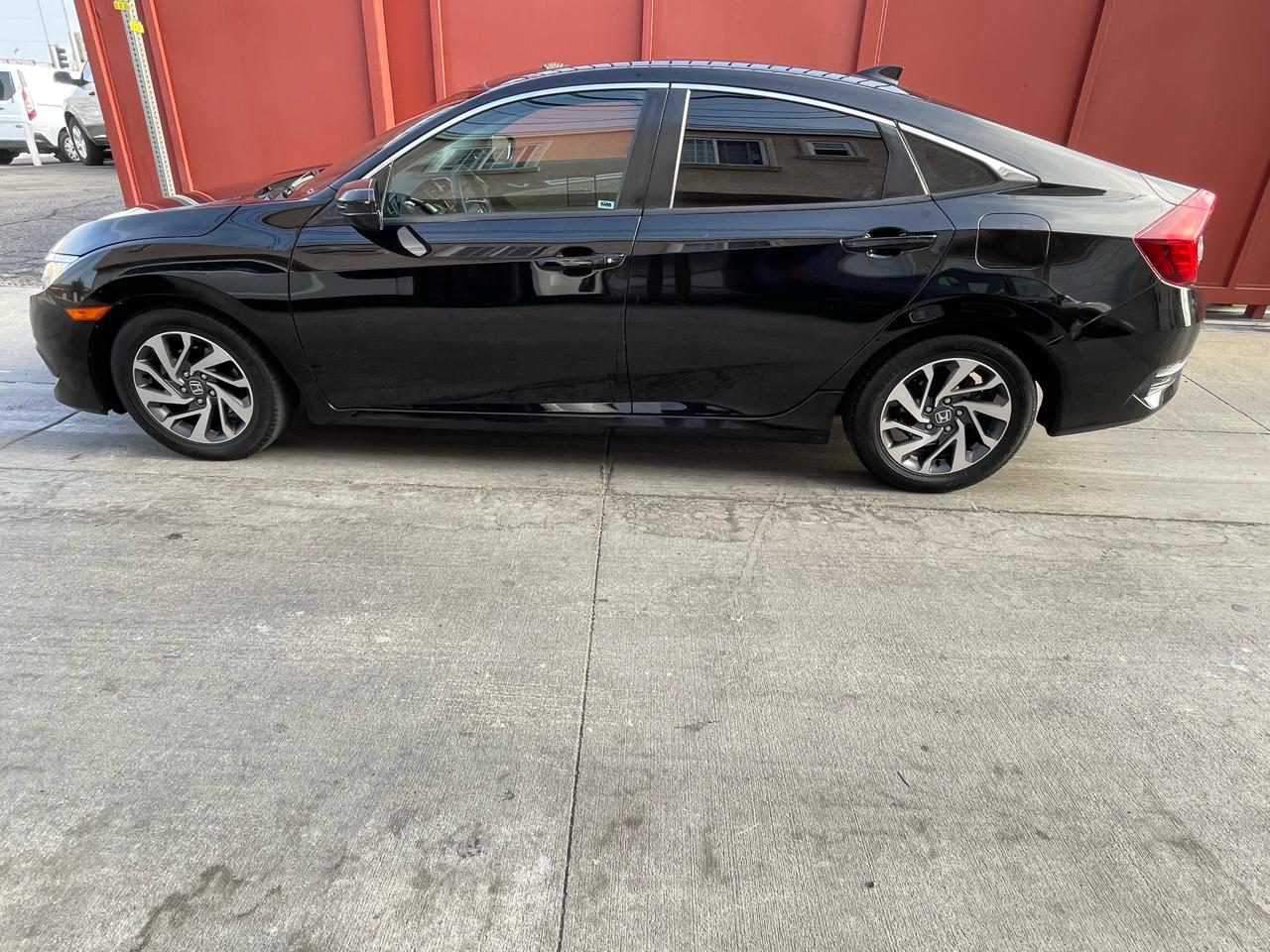 Honda Civic EX Sedan CVT 2017