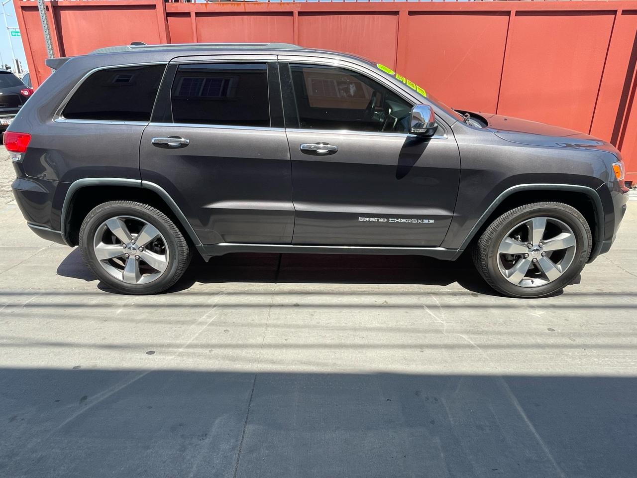 Jeep Grand Cherokee Limited 2WD 2015