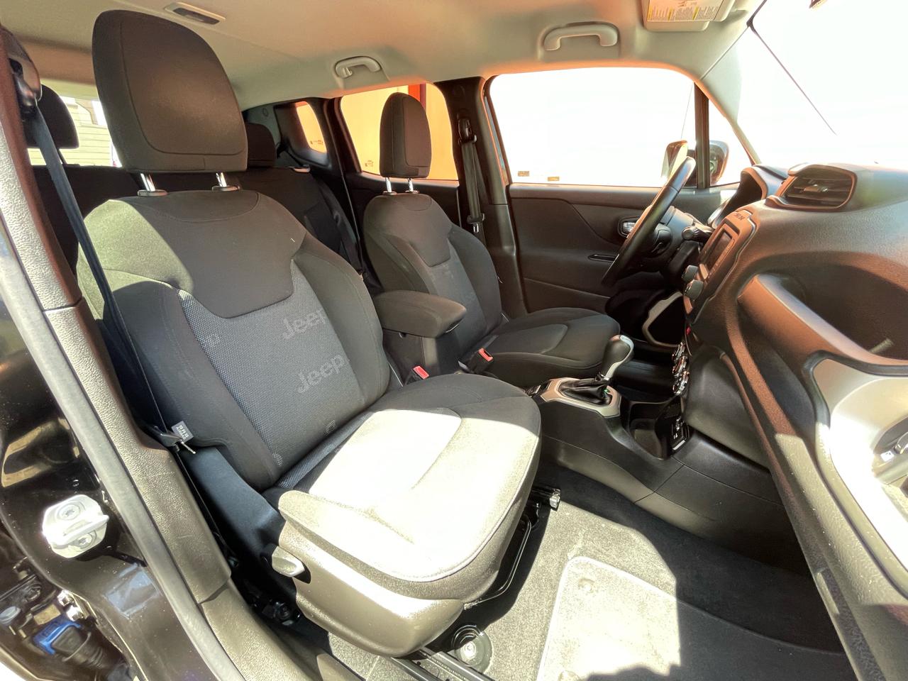 Jeep Renegade Latitude FWD 2016