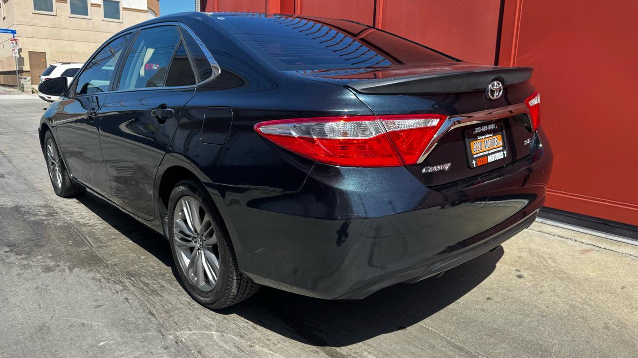 Toyota Camry SE 2015