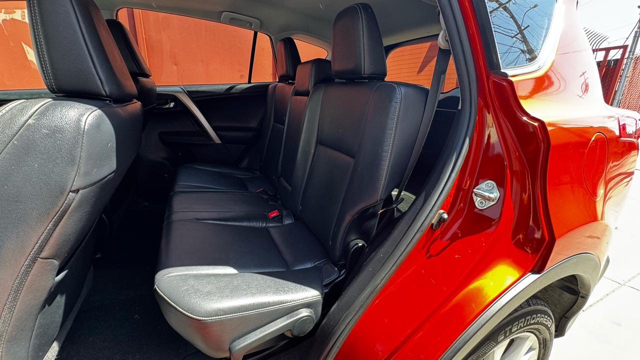 Toyota RAV4 Limited AWD 2015