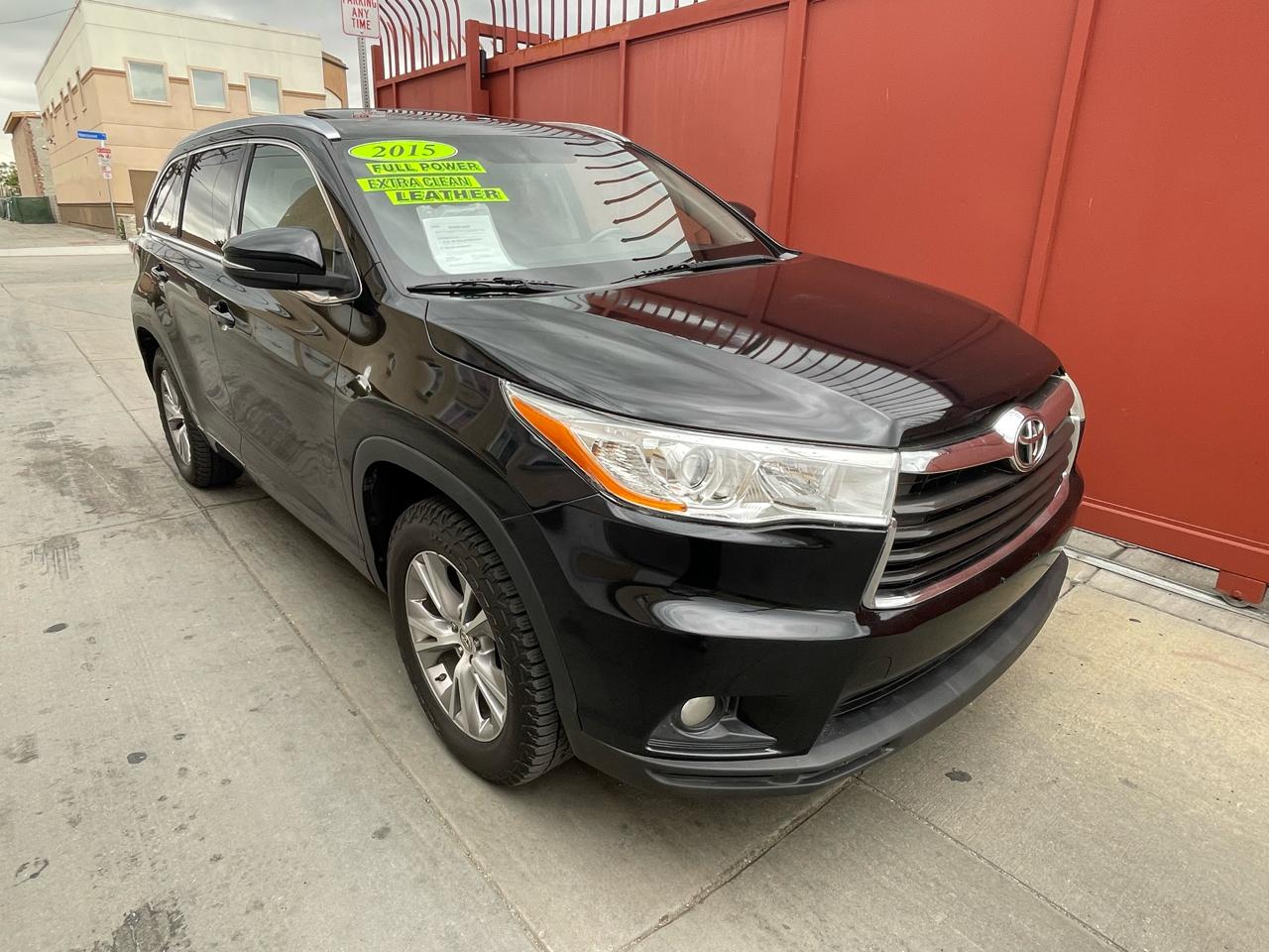 Toyota Highlander XLE FWD V6 2015