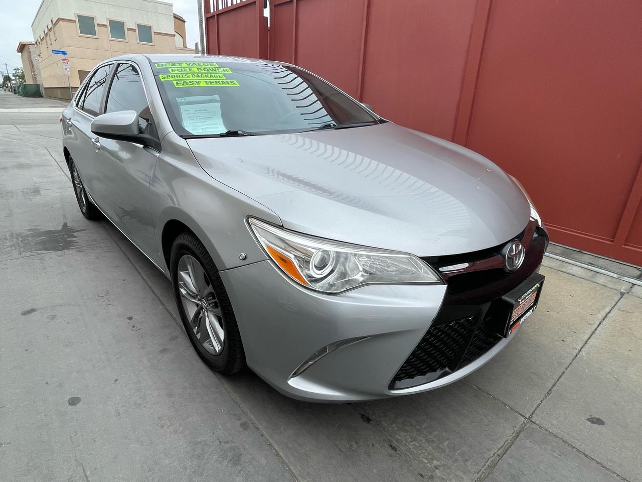2016 Toyota Camry XLE
