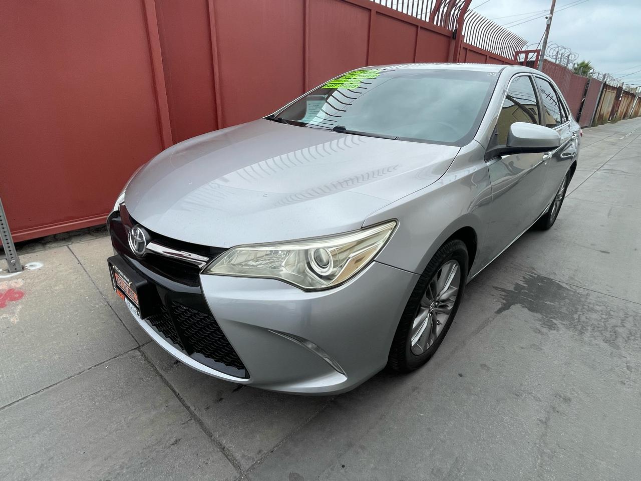 Toyota Camry XLE 2016