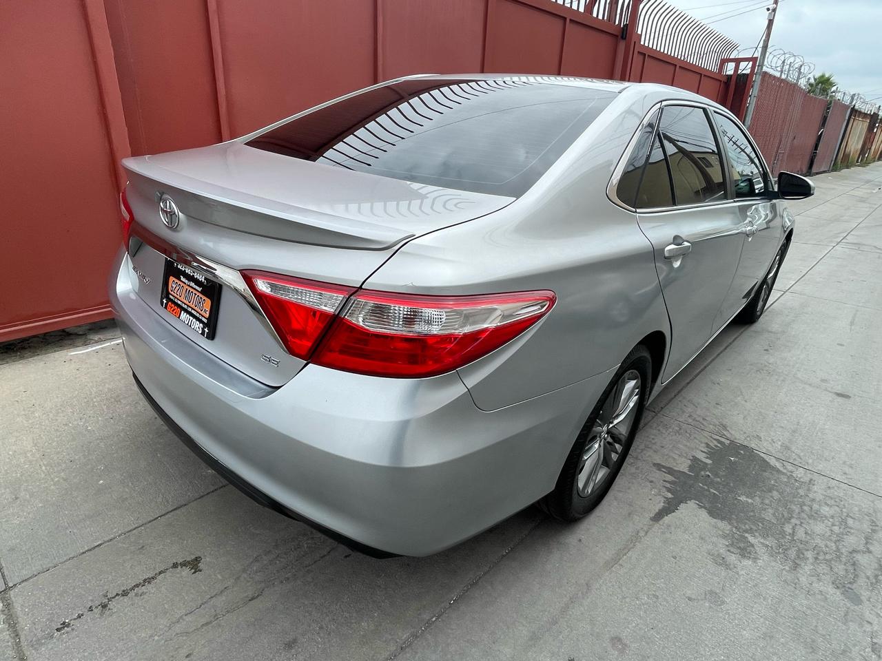 Toyota Camry XLE 2016