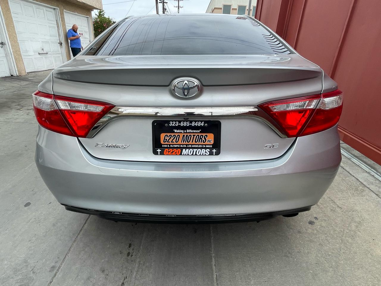 Toyota Camry XLE 2016