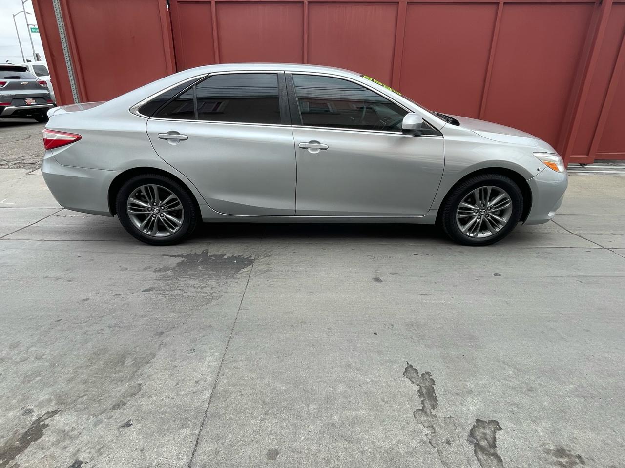 Toyota Camry XLE 2016