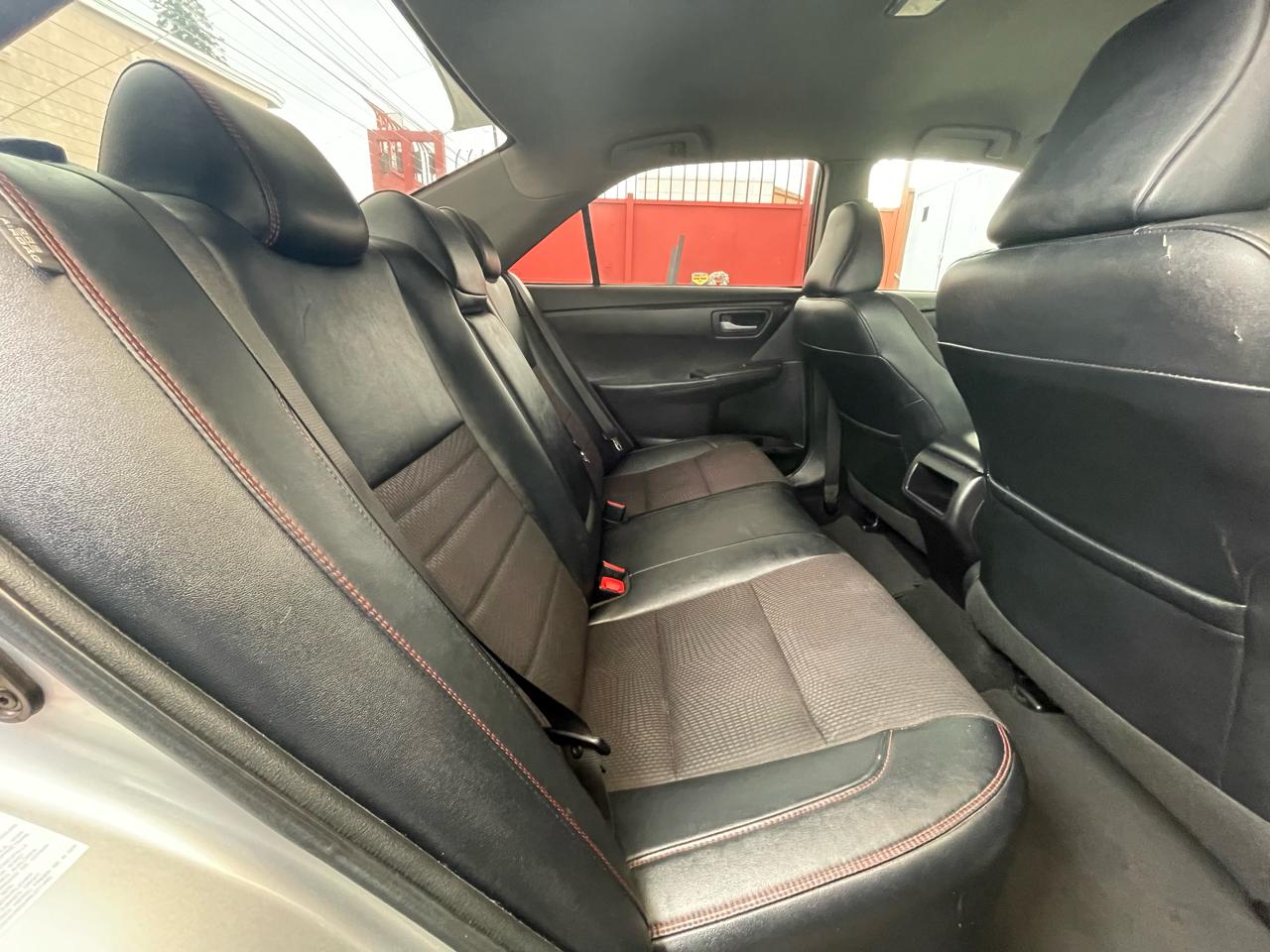 Toyota Camry XLE 2016