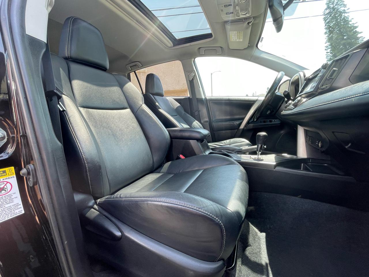 Toyota RAV4 Limited FWD 2014
