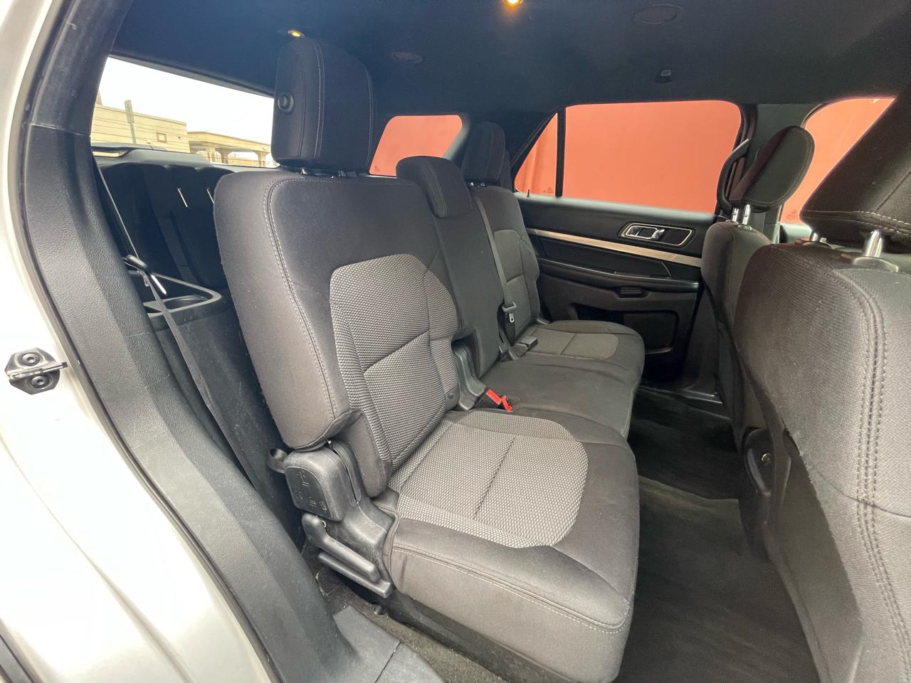 Ford Explorer XLT 4WD 2018