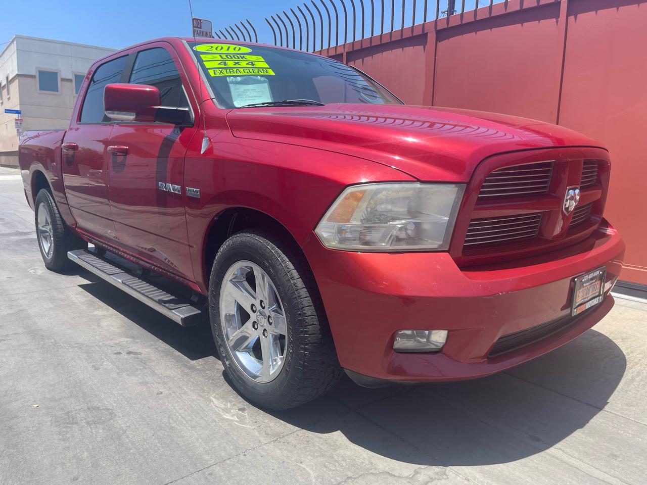 2010 RAM 1500 Sport Crew Cab SWB 4WD