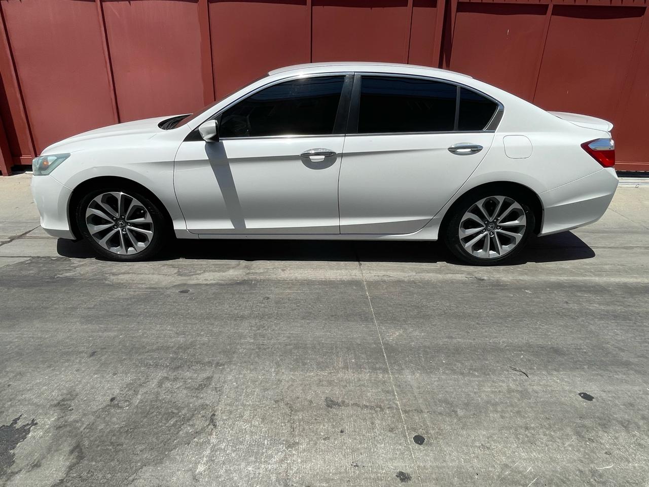 Honda Accord Sport Sedan CVT 2015
