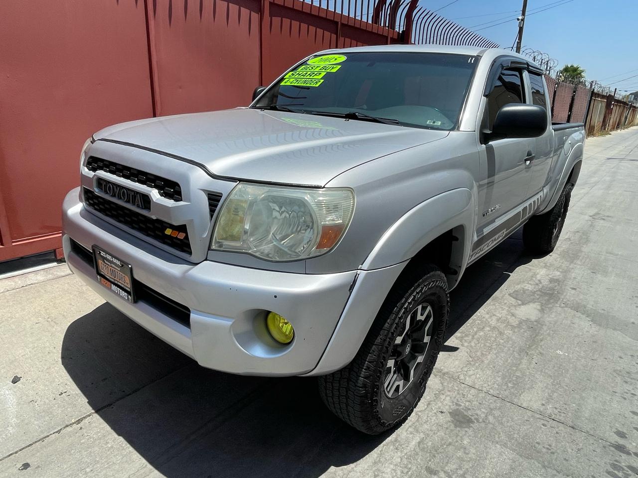Toyota Tacoma PreRunner Access Cab I4 Manual 2WD 2005