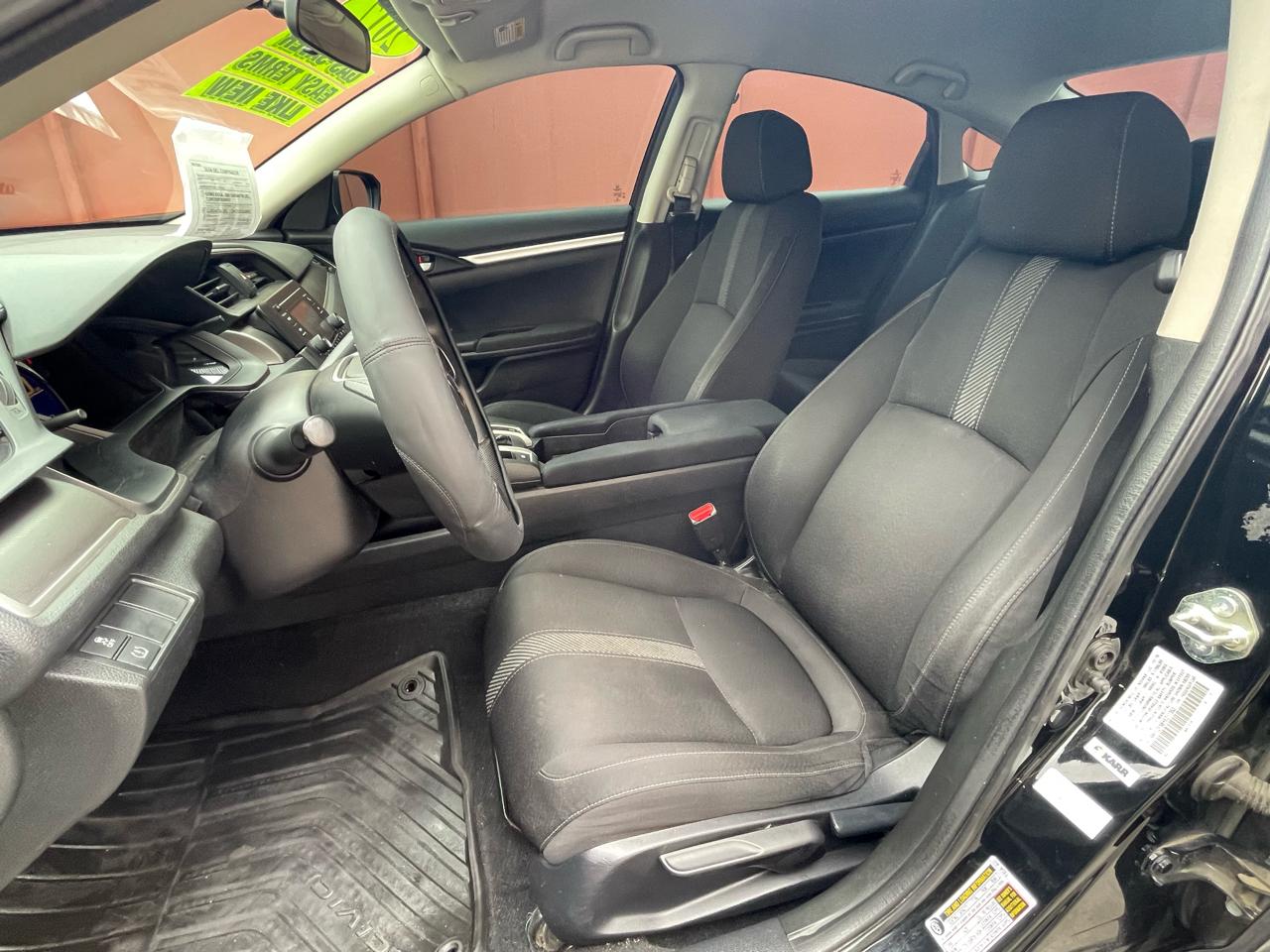 Honda Civic LX Sedan CVT 2017