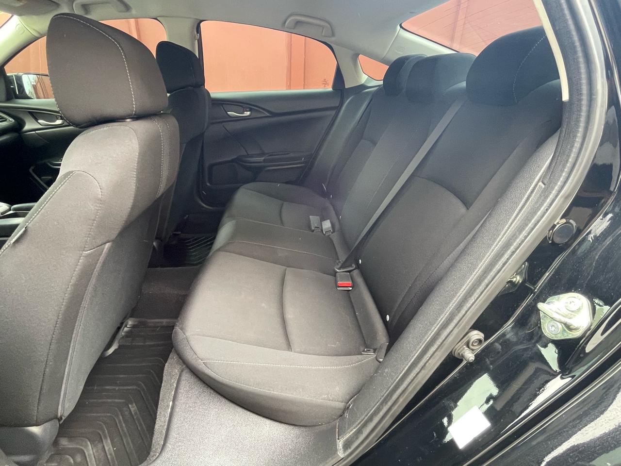 Honda Civic LX Sedan CVT 2017