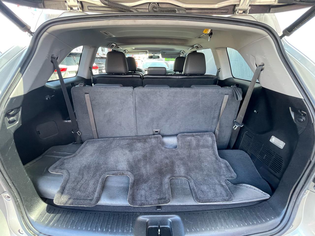 Toyota Highlander XLE AWD V6 2014