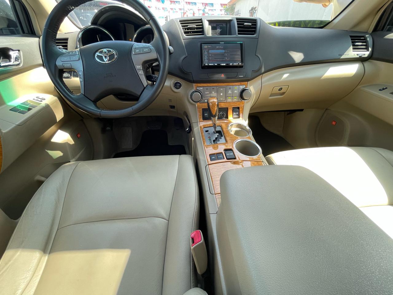 Toyota Highlander Hybrid Limited 4WD 2008