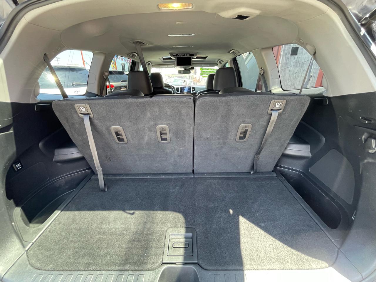 Honda Pilot Touring 2WD 2016