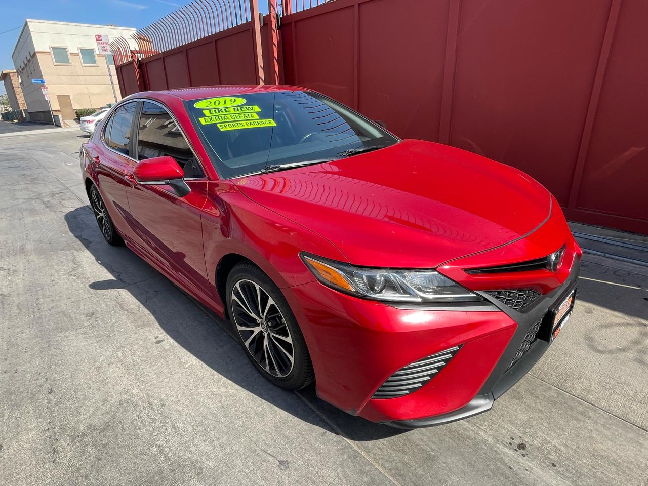 2019 Toyota Camry XLE