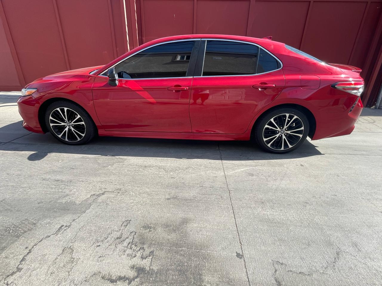 Toyota Camry XLE 2019