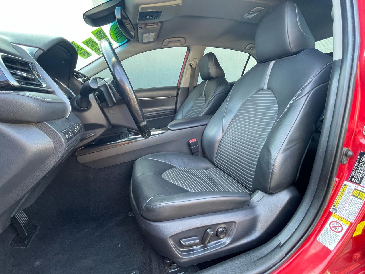Toyota Camry XLE 2019