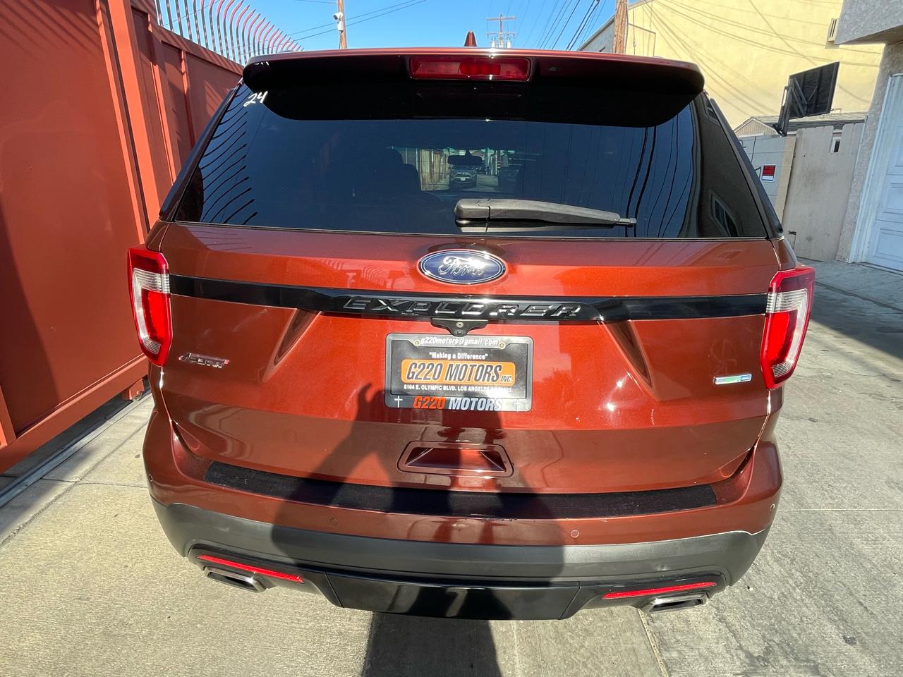 Ford Explorer Sport 4WD 2016