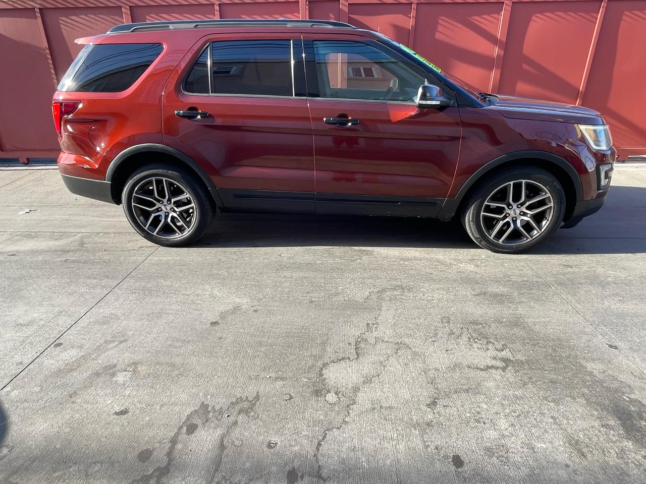Ford Explorer Sport 4WD 2016
